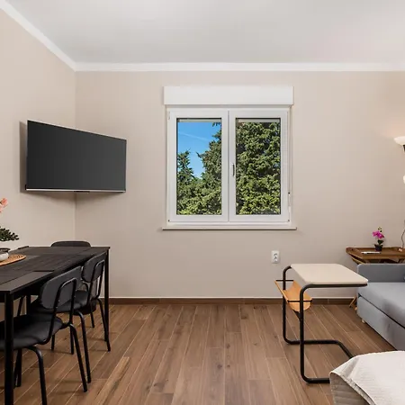 Seaview Garden Premium Apartament