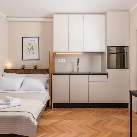Seaview Garden Premium Apartment *