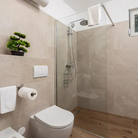 Daire Seaview Garden Premium