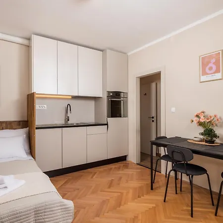 Seaview Garden Premium Daire