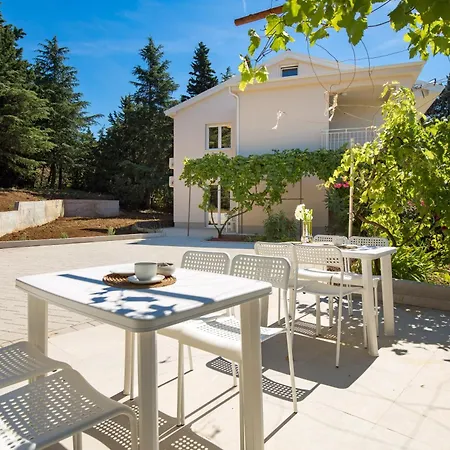Seaview Garden Premium *