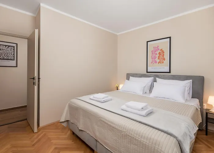 Seaview Garden Premium Apartment *
